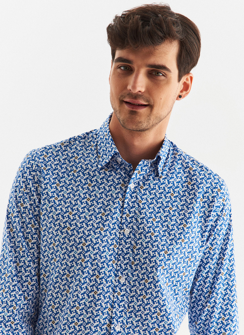 Koszula męska w biało-niebieski mikrowzór 