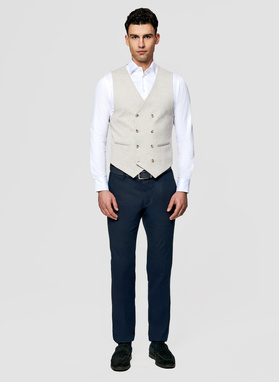 Dzianinowa kamizelka dwurzędowa