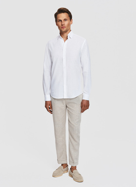 Biała koszula z lnem