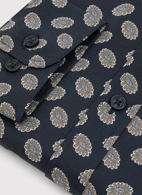 Czarna koszula w kwiaty