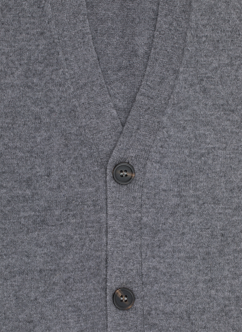 Męski kardigan w szarym kolorze