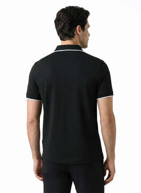 Czarny t-shirt polo