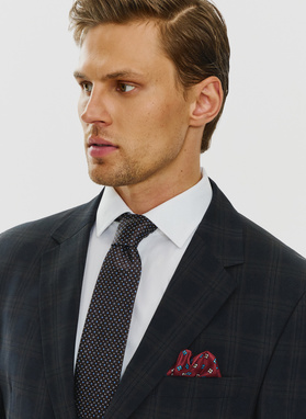 Męska marynarka garniturowa w odcieniu granatowym