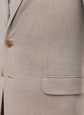 Gładki beżowy garnitur męski