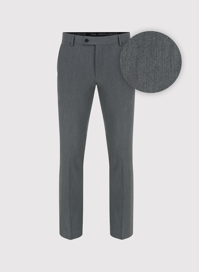 Szary garnitur męski