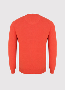 Sweter męski w kolorze pomarańczowym z dekoltem w serek