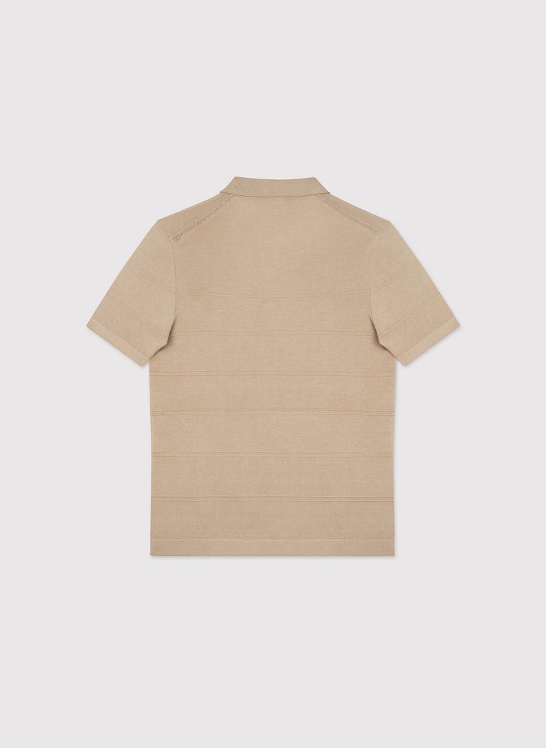 Beżowe polo swetrowe