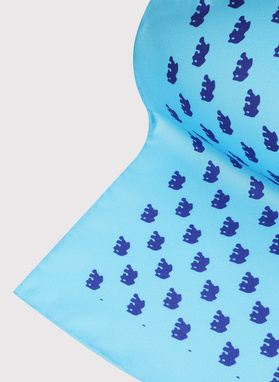 Niebieska poszetka męska we wzór