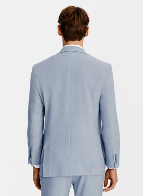 Niebieski garnitur męski