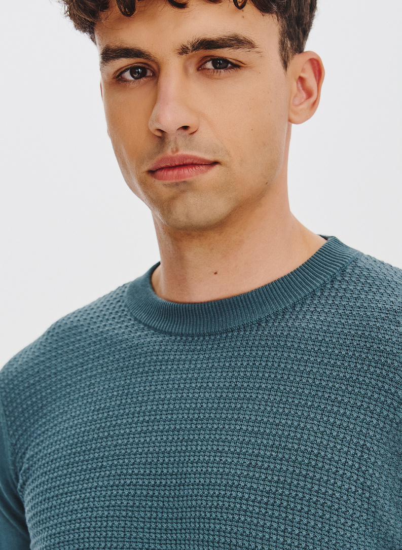 Turkusowy sweter męski
