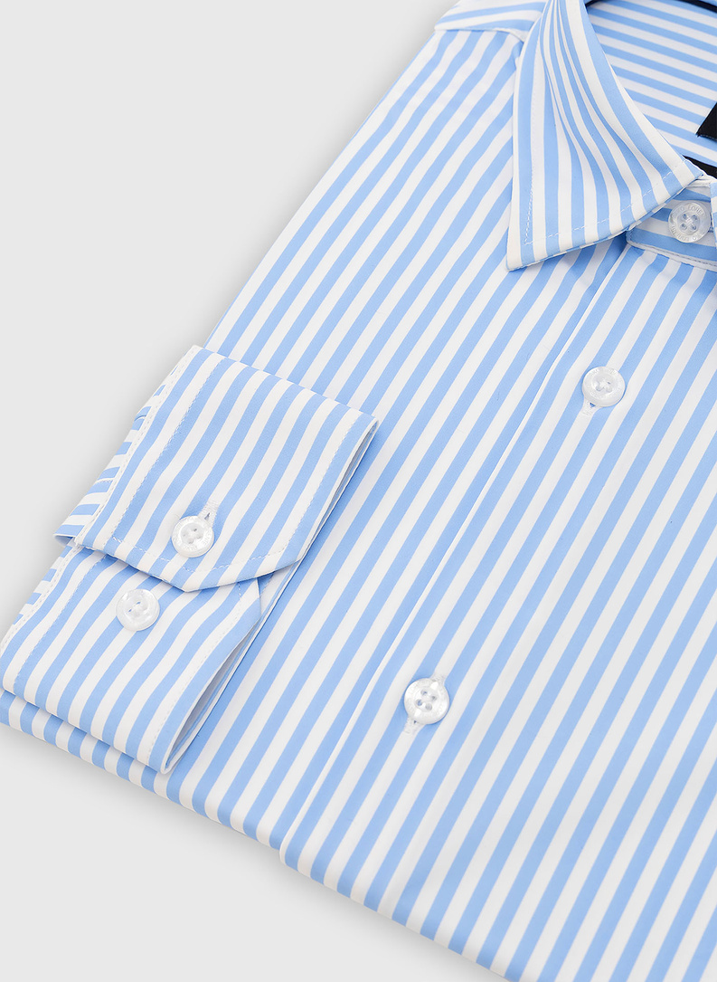 Niebieska koszula męska w prążek