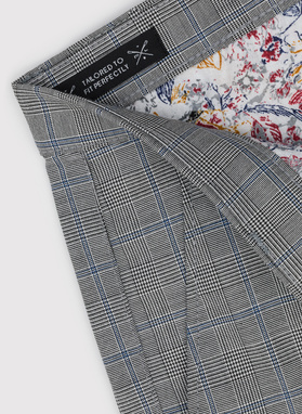 Szare męskie spodnie chino w kratę