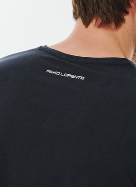 Granatowy gładki t-shirt v-neck