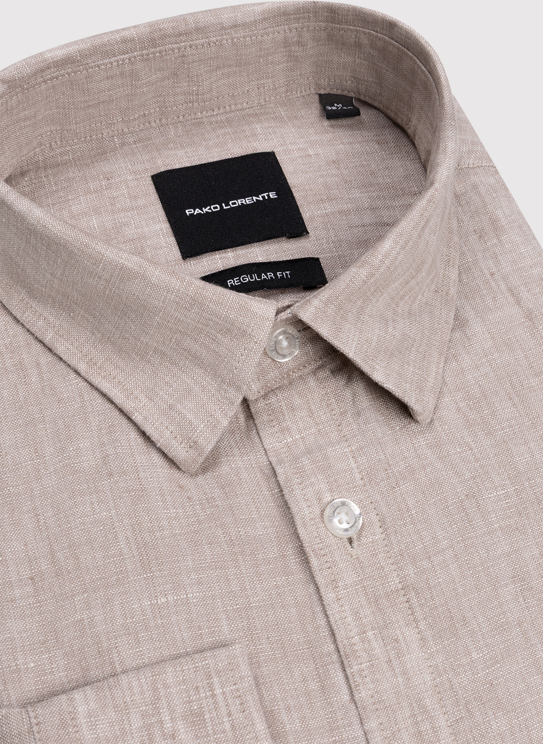 Lniana koszula w kolorze beżowym