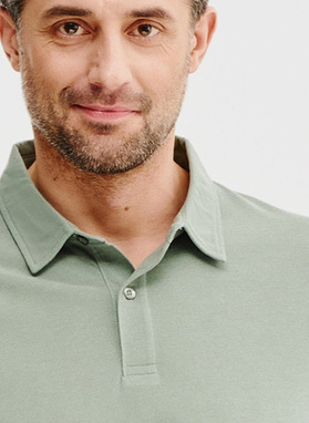 Męski t-shirt polo w kolorze zielonym