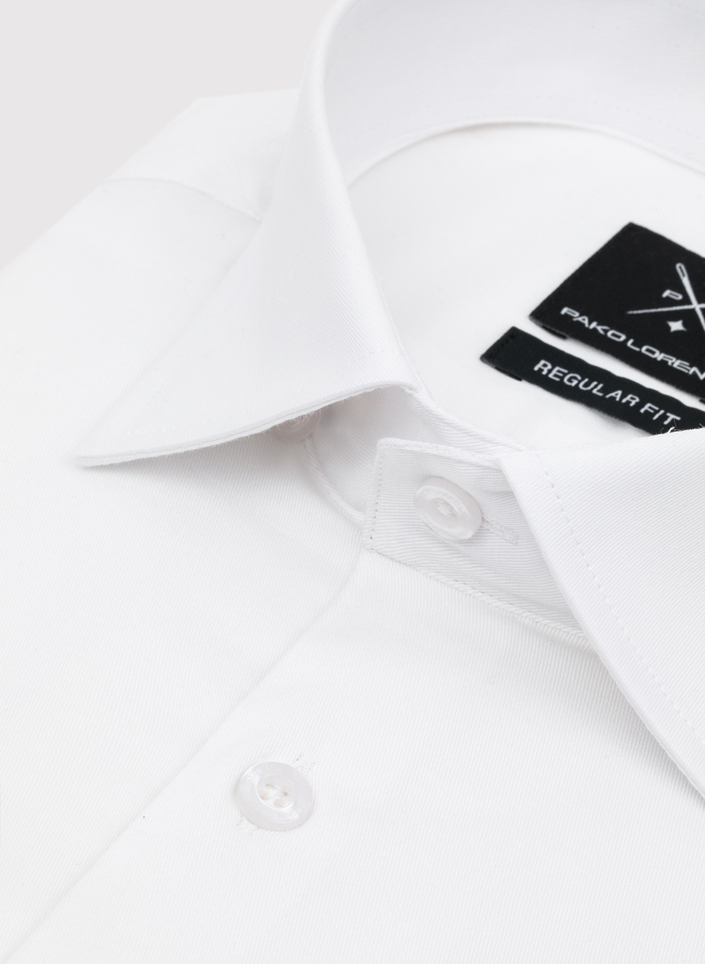 Biała koszula męska