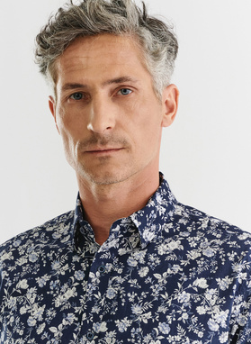 Granatowa kwiecista koszula