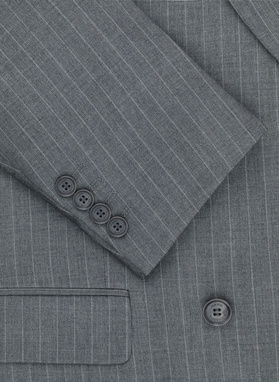 Dwuczęściowy garnitur męski w prążek