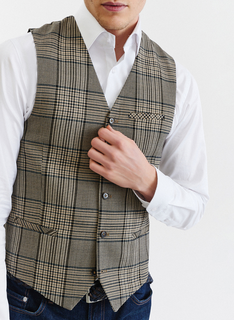 Kamizelka męska w beżowo-brązową kratę