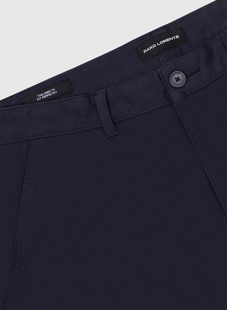 Bawelniane szorty w kolorze granatowym