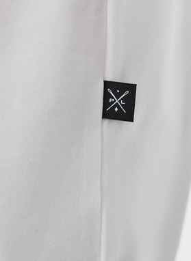 Biały gładki t-shirt v-neck