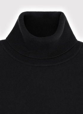 Czarny gładki golf męski