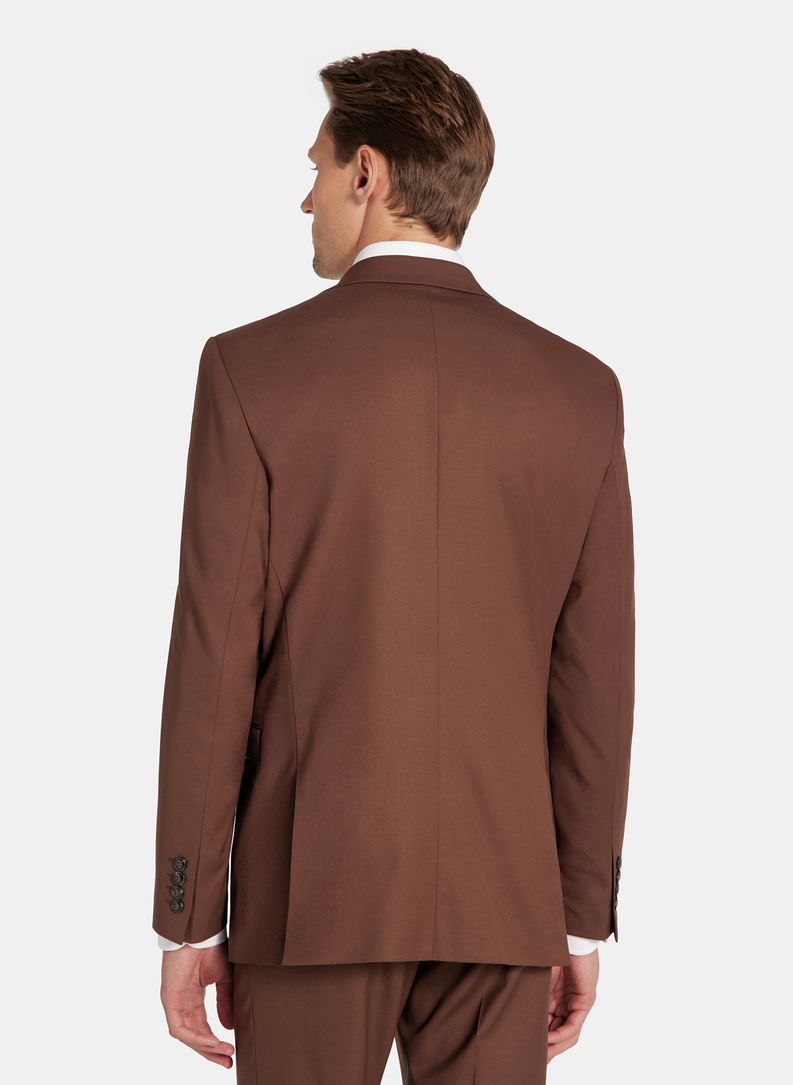 Gładki brązowy garnitur męski