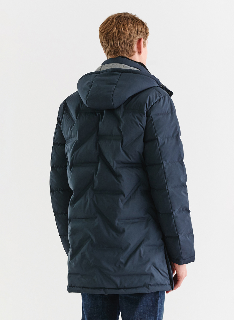 Granatowa pikowana kurtka z kapturem