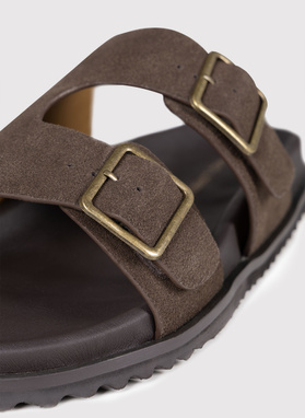 Brązowe klapki męskie