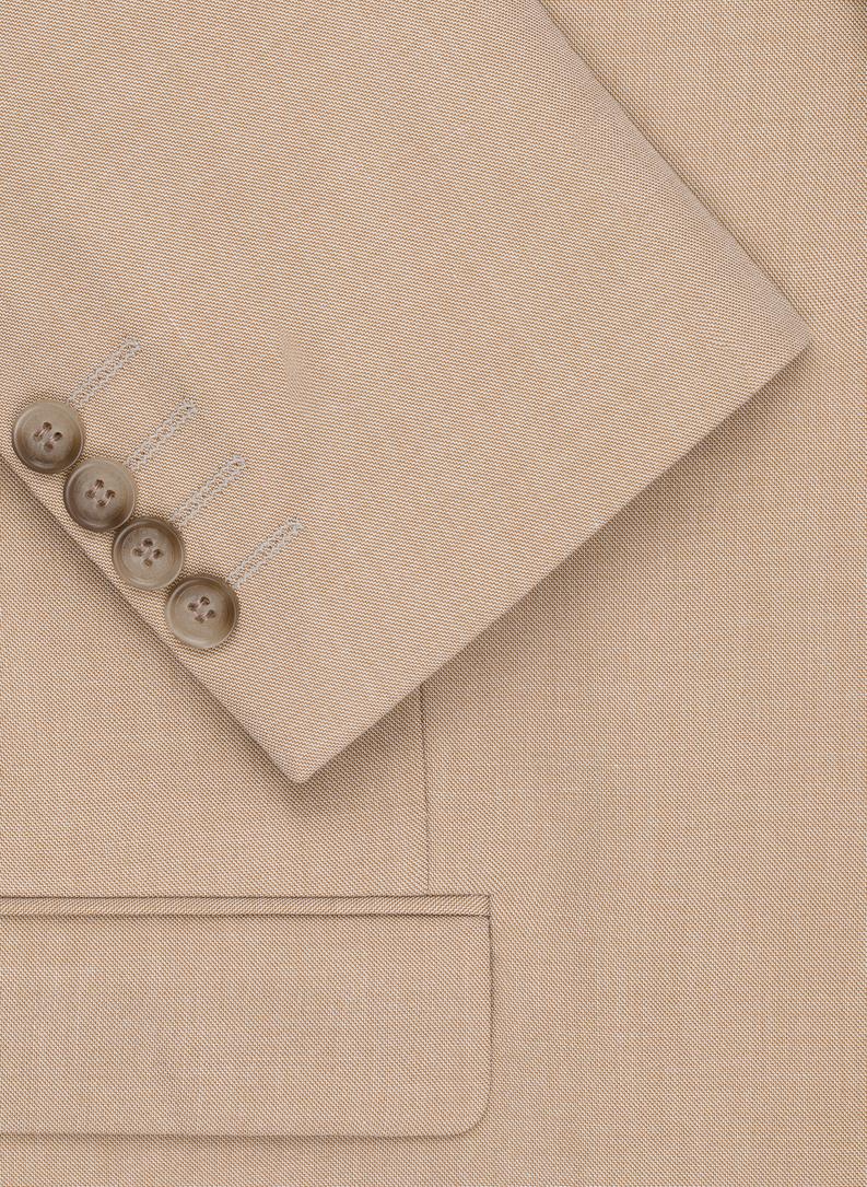 Beżowa marynarka garniturowa