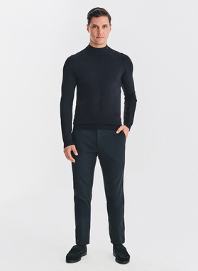 Półgolf męski w czarnym kolorze