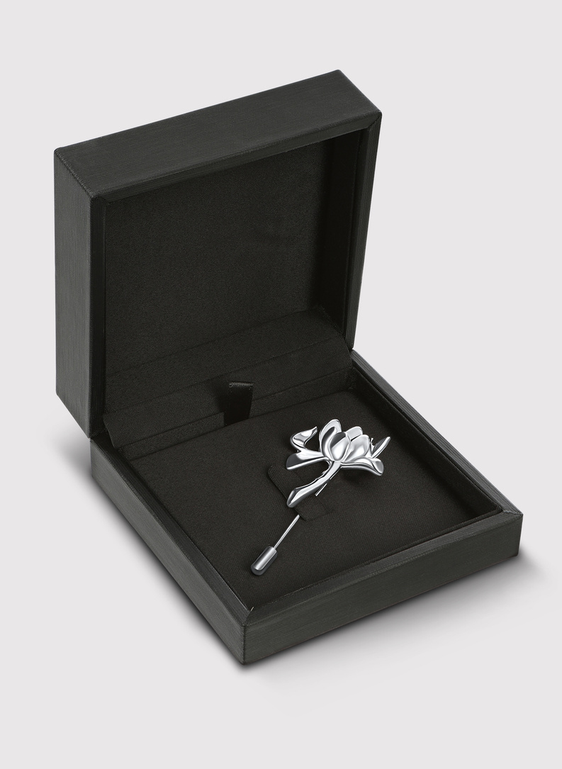 Srebrna szpilka do marynarki męskiej kwiat lotosu