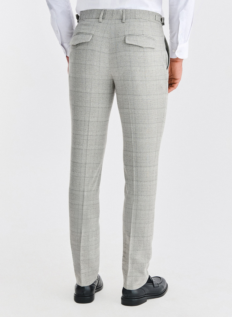 Szare spodnie garniturowe w kartkę