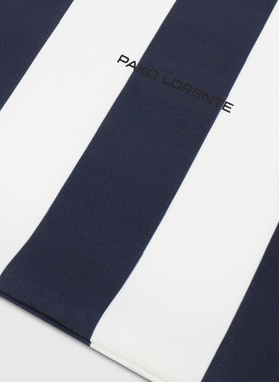 Biało-granatowa torba plażowa w pasy