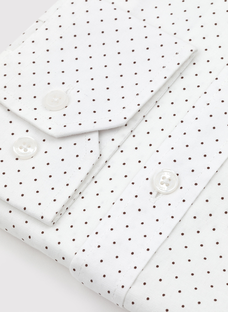 Biała koszula męska w brązowe kropki
