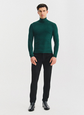 Ciemnozielony gładki golf męski