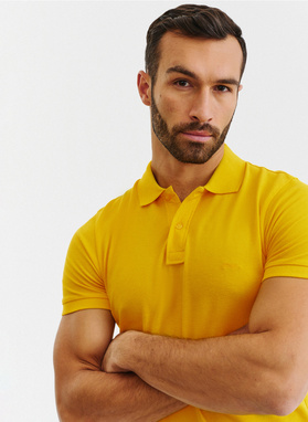 Gładki T-shirt polo w kolorze żółtym 