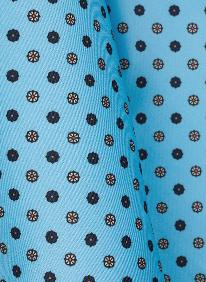 Męska poszetka w kolorze niebieskim