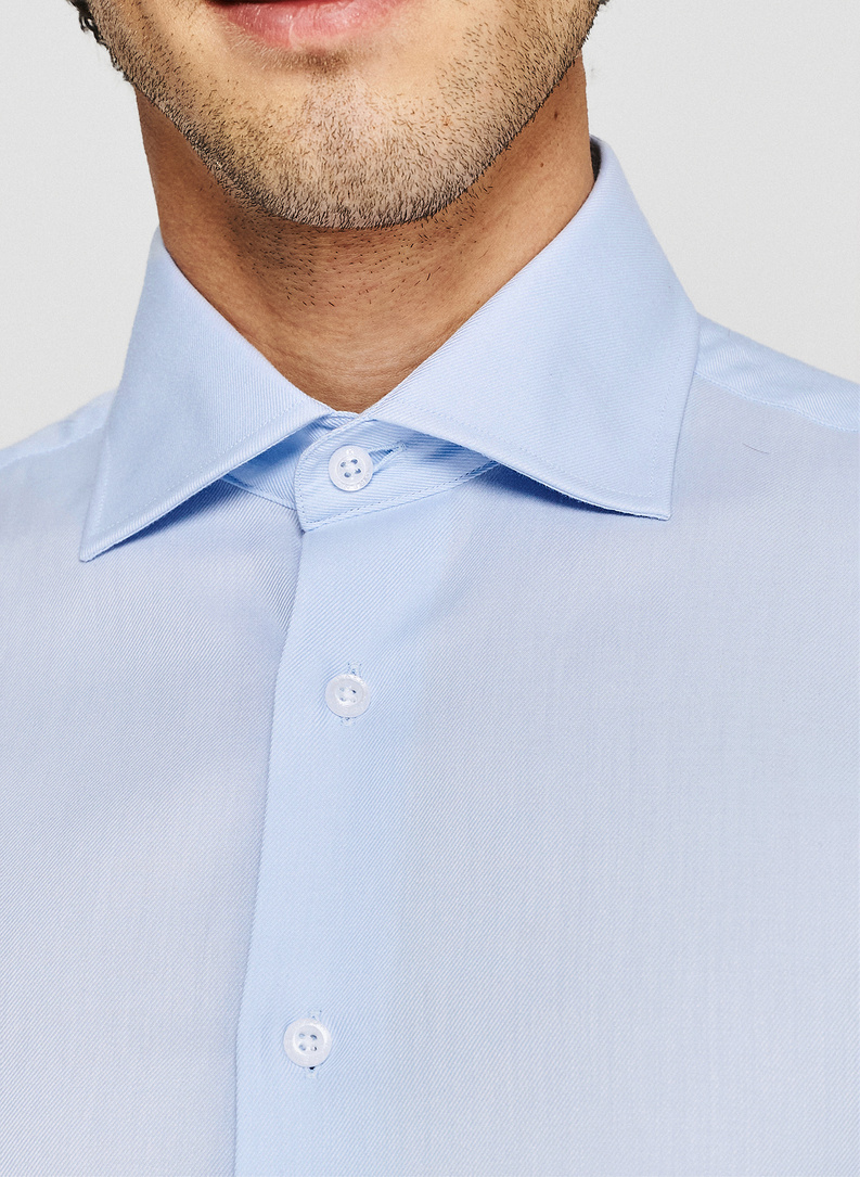 Niebieska koszula męska na spinki