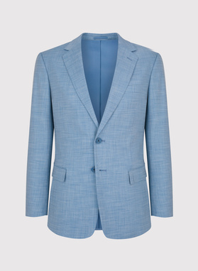 Niebieski garnitur męski o widocznej fakturze