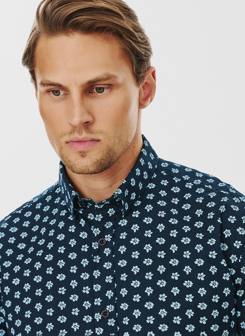 Granatowa koszula męska w kwiaty