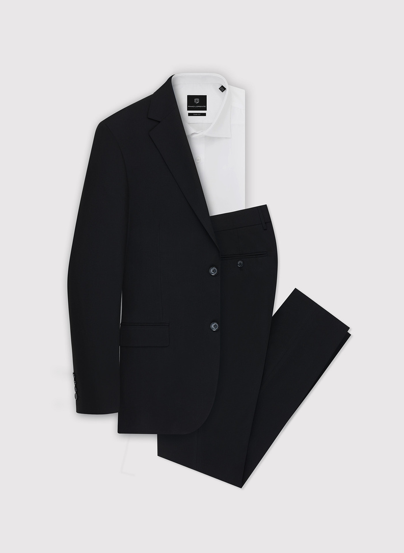 Czarny męski garnitur