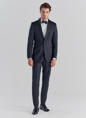 Klasyczny granatowy wełniany smoking