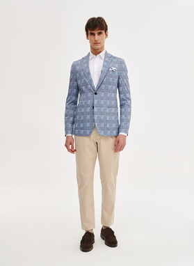 Dzianinowa marynarka w kratkę