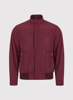 Czerwona krótka kurtka męska