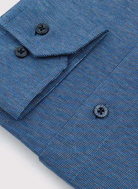 Niebieska dzianinowa koszula męska