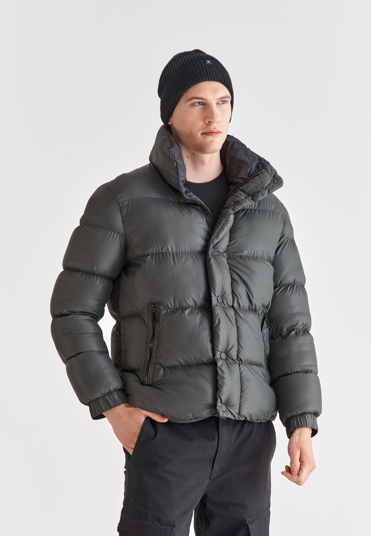 Czarna czapka P21WF-CX-001-C