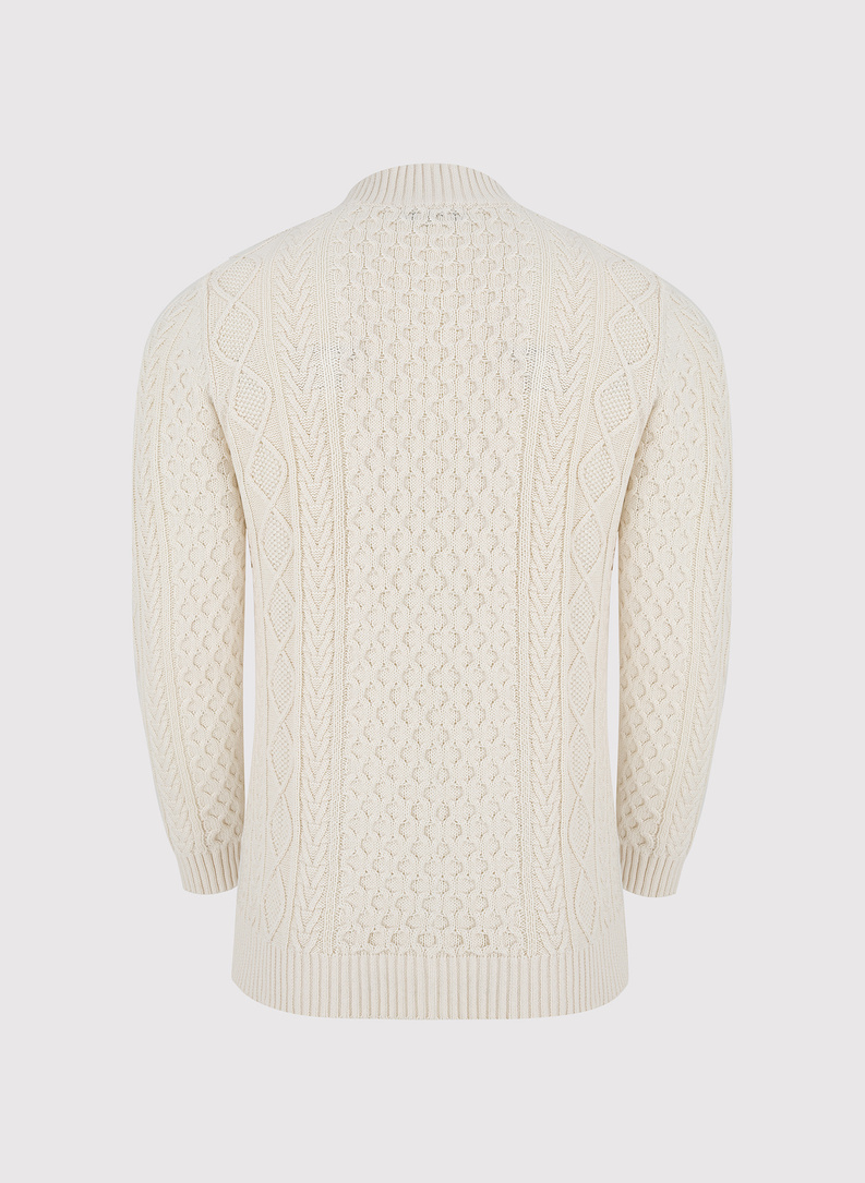 Beżowy sweter męski