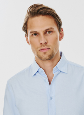 Niebieska bawełniana koszula męska