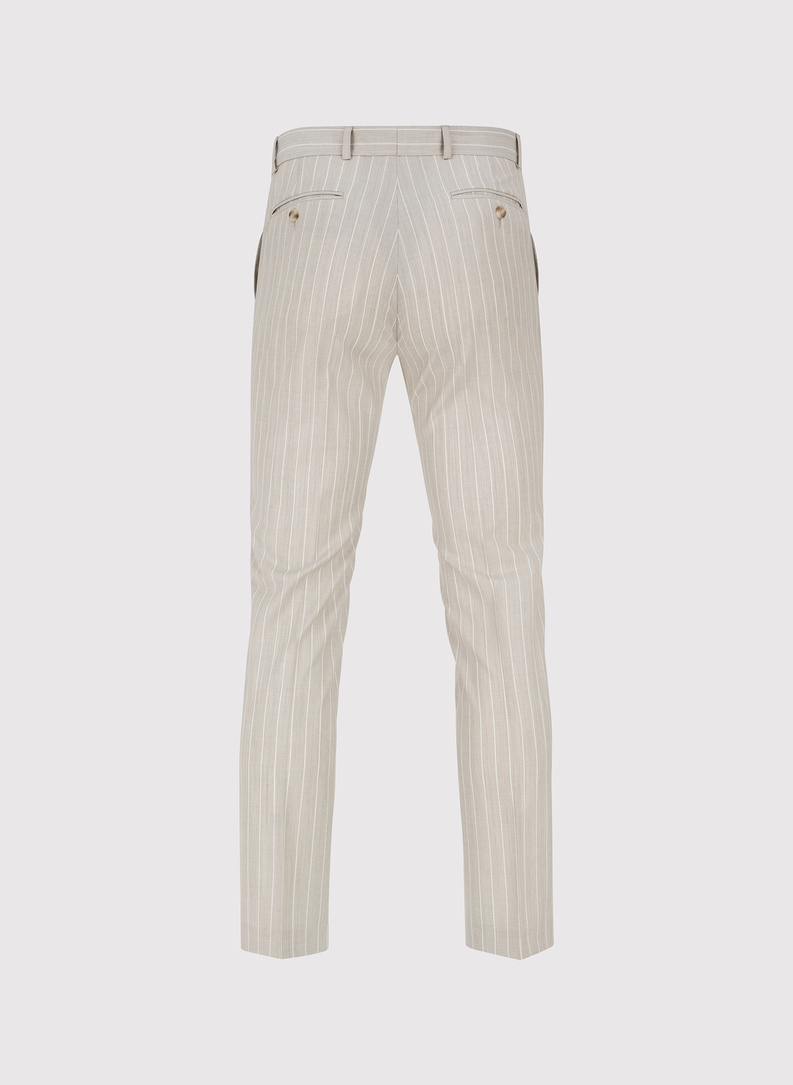 Beżowy garnitur męski w prążek